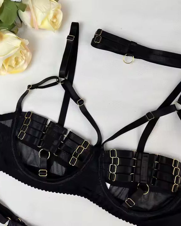 Bra detail from 5 piece multi adjustable black lingerie set from The Blackmarket Lingerie