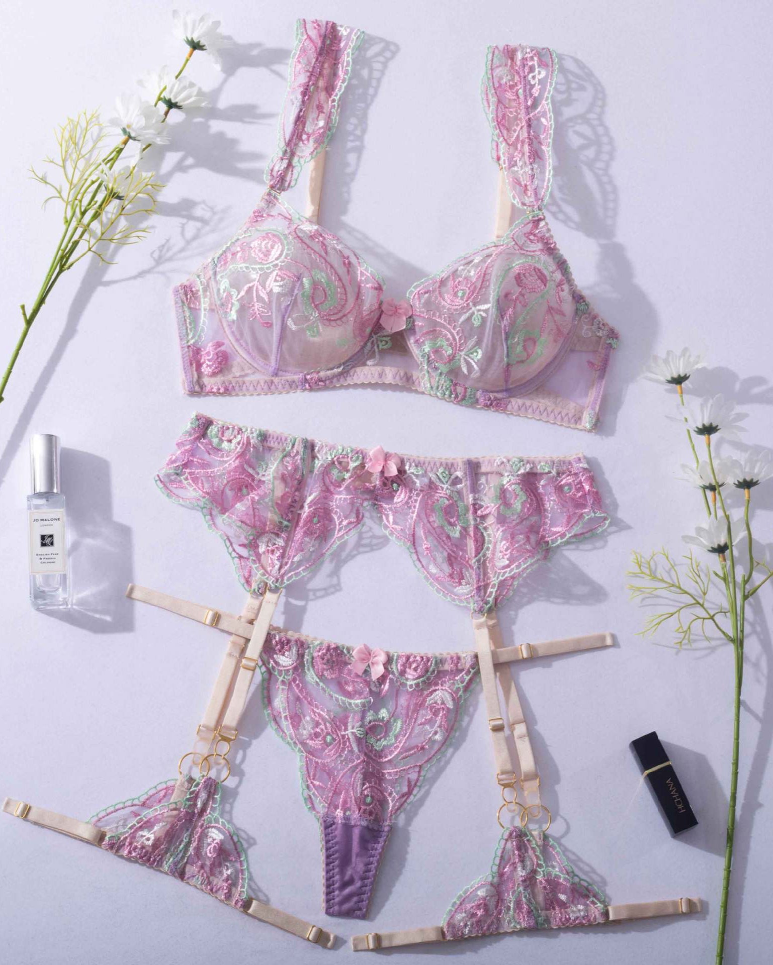 Fancy Your Chances - Bra, G, Garter Belt and Garters Set - The Blackmarket Lingerie and Swimwear