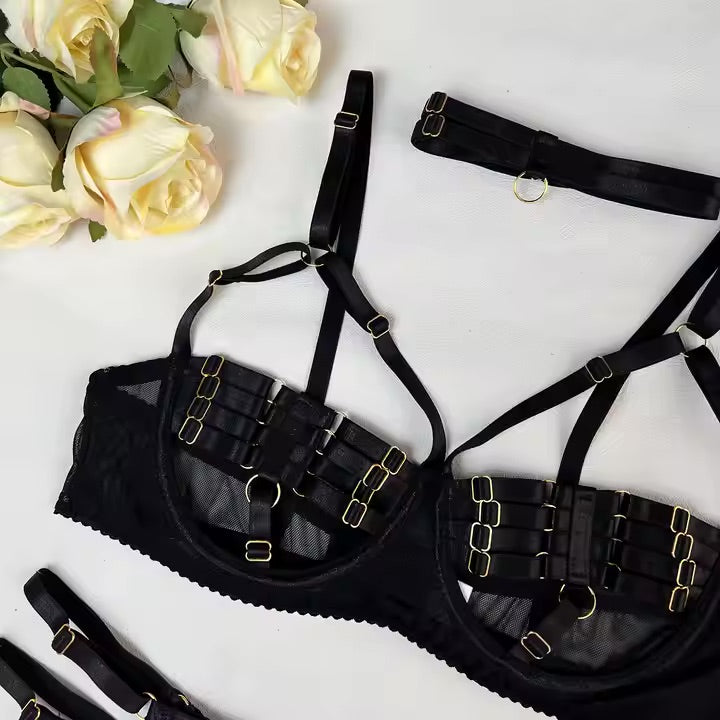 Bra detail from 5 piece multi adjustable black lingerie set from The Blackmarket Lingerie